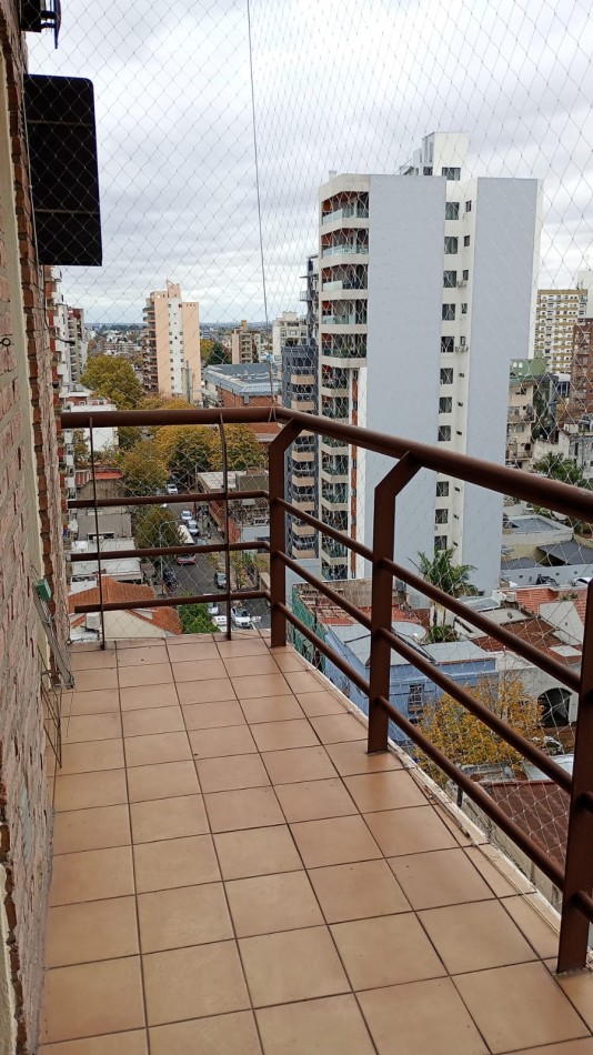 Departamento 2 ambientes con cochera 