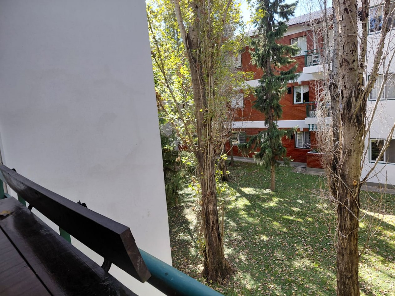 Alquiler de Departamento de 3 ambientes Barrio La Colina