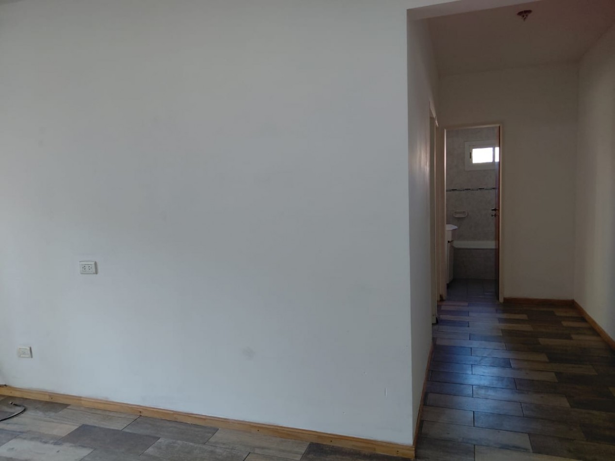 Alquiler de Departamento de 3 ambientes Barrio La Colina