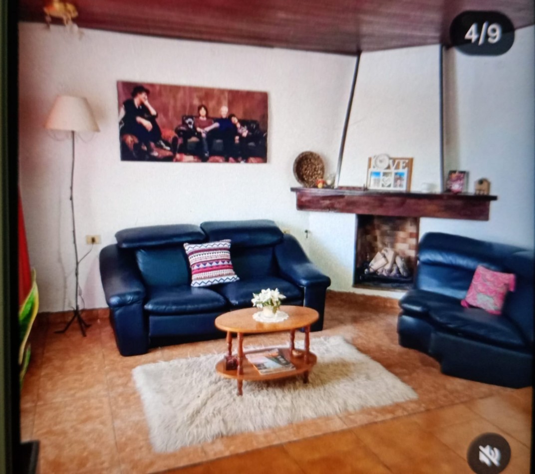 Casa tres ambientes amplios con cochera