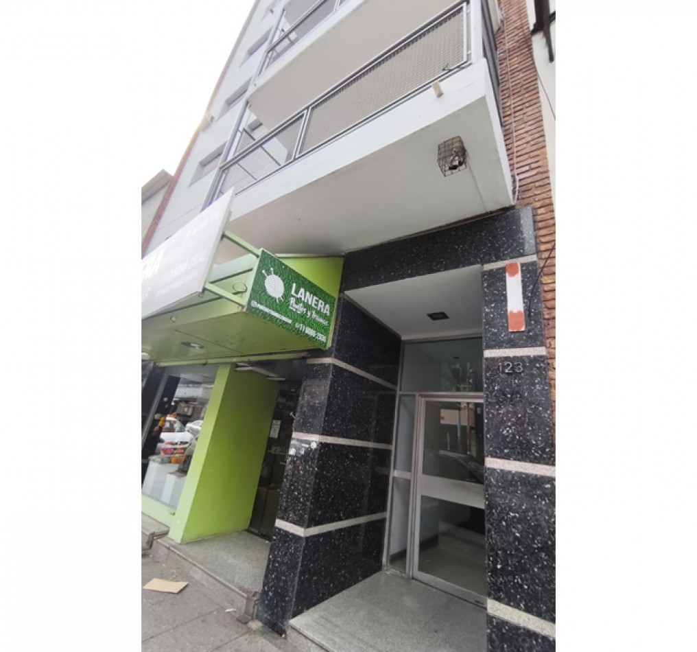 Departamento 2 ambientes Quilmes Centro